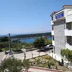 Апартаменты Palit Раб