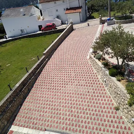 Apartment Palit Rab Town